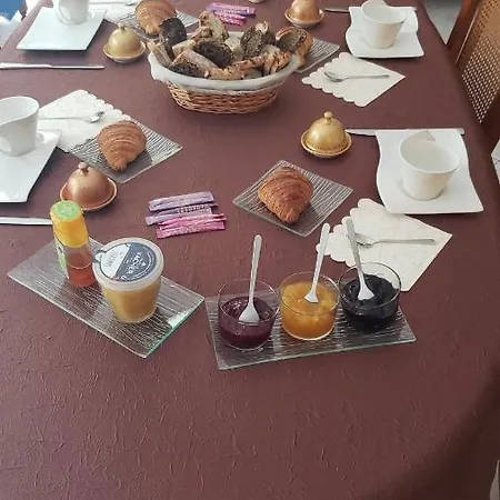 Le Calme Alojamento de Acomodação e Pequeno-almoço Plessé