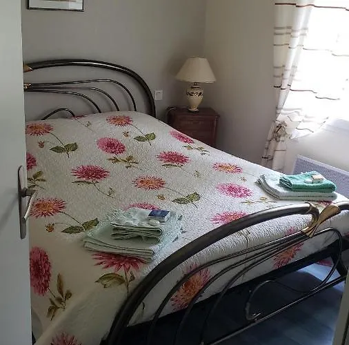 Le Calme לינה וארוחת בוקר